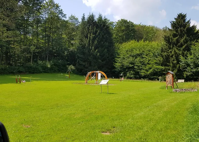 Traumhafter Ausblick, Modern Mit Komfort Und Stil